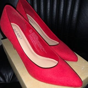 Women Old Navy Pointed Toe Heels